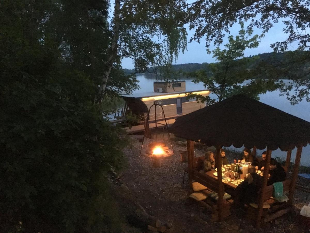 Houseboat Slesin Hotel Exterior foto